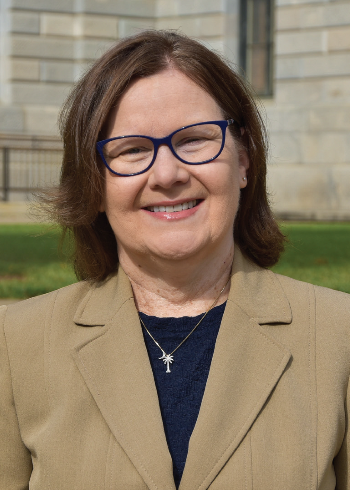 Karen Rumfelt headshot